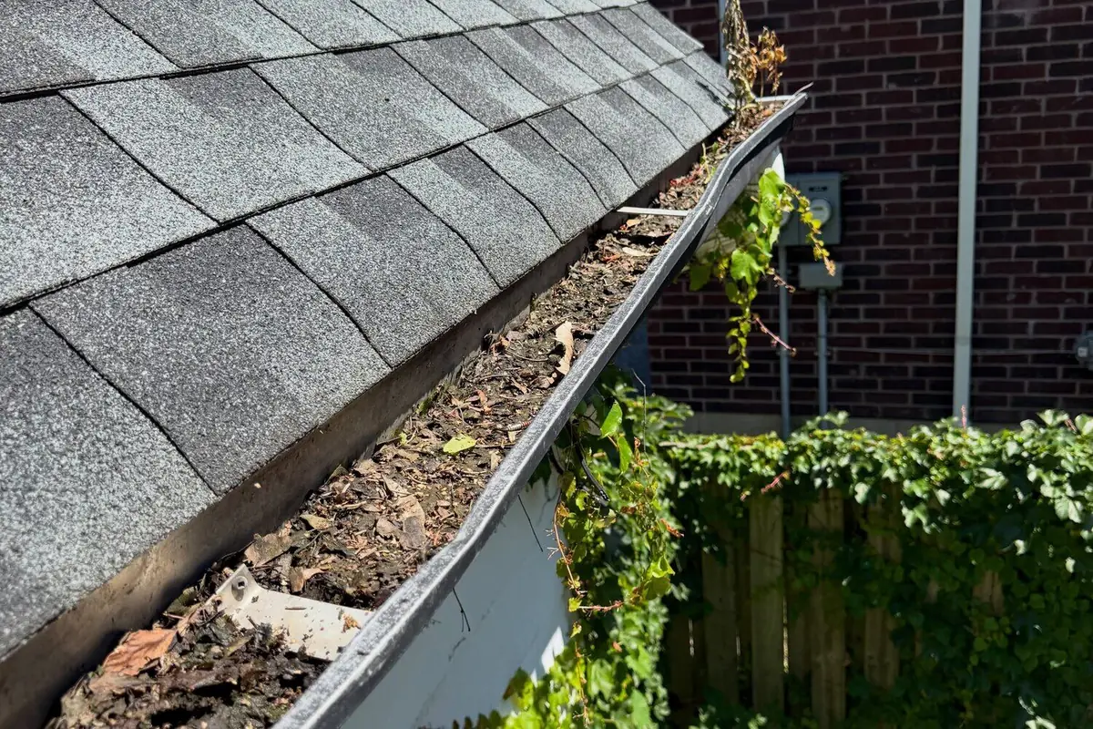 Gutter Cleaning and Re-Pitch in Silverton, Oregon &mdash; photo 2